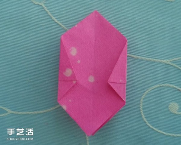 Childrens origami box tutorial, simple how to fold a paper box with illustrations