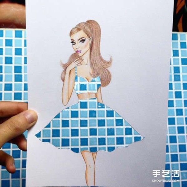 The illustrator uses daily necessities to DIY to make the beautiful clothes of the person in the painting