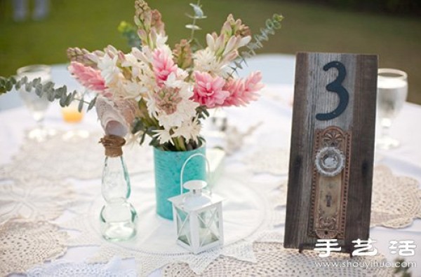 Waste wood blocks + handles DIY handmade retro table numbers