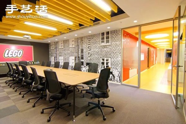 Lego Company Istanbul Headquarters Office Space Decoration Design