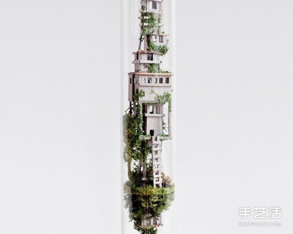 Cardboard and branches turn waste into treasure, the world in DIY glass test tubes