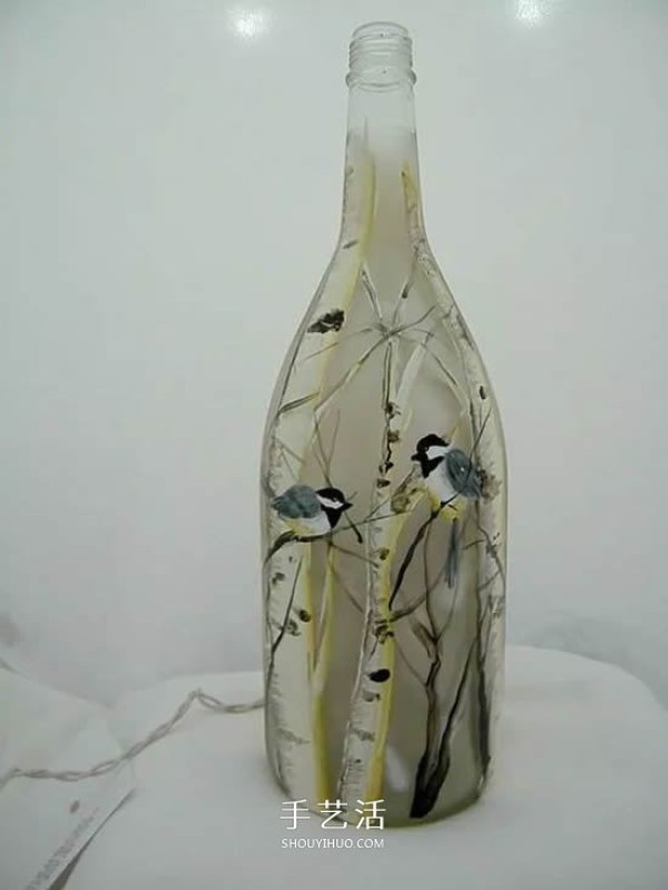 Creative handmade pictures of painted wine bottles, acrylic hand-painted glass bottles DIY