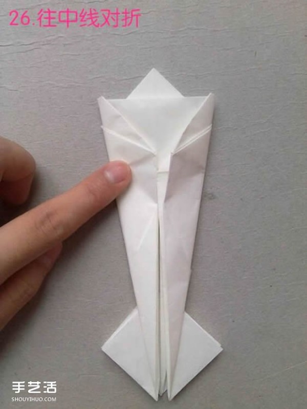 How to fold paper egrets with detailed illustrations of steps for folding three-dimensional egrets