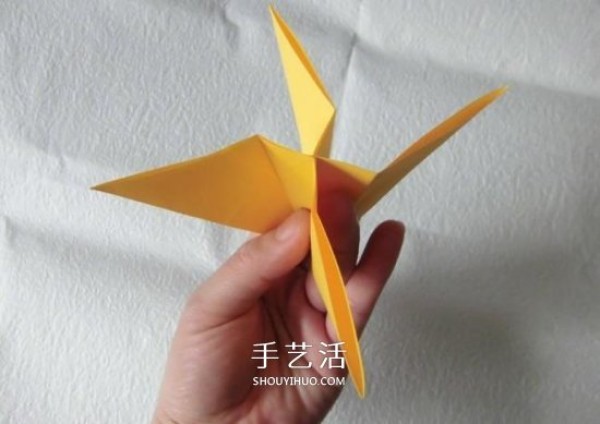 Tutorial on how to fold pearlescent conch, step by step diagram of origami conch