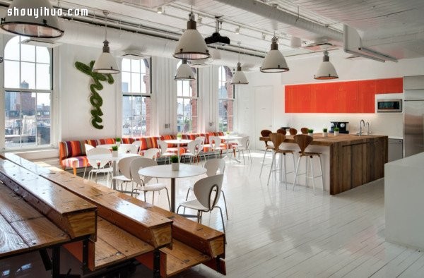 A historic building in New York has transformed into an alternative law firm in style