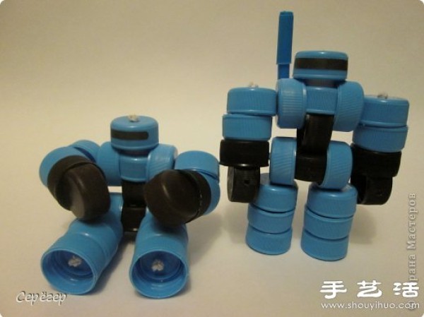 Plastic bottle caps are turned into treasures to make handmade RoboCop toys