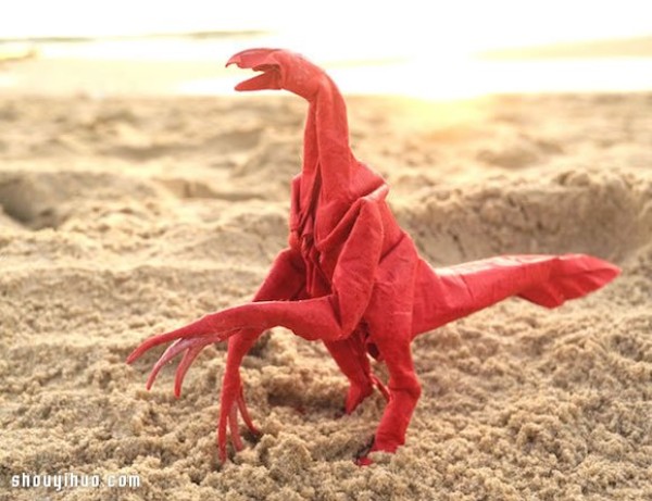 Origami dinosaur works by Vietnamese origami artist Adam Tram