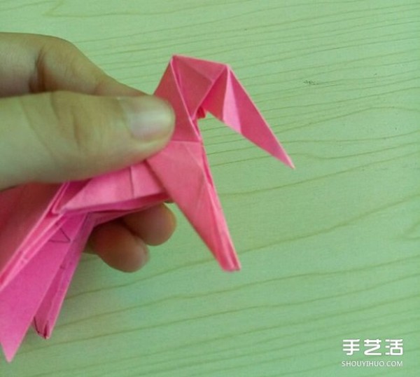 Hideo Komatsus Horse Origami Illustration, a Super Detailed Three-dimensional Horse Origami Tutorial