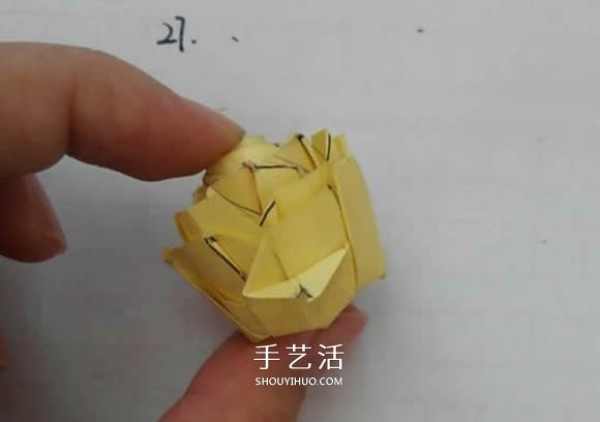 Five-petal Sato Rose Folding Illustration How to Fold Sato Rose Step by Step