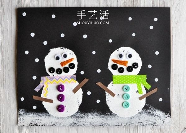 The snowman painting in the snow can be made into Christmas and New Year cards! 