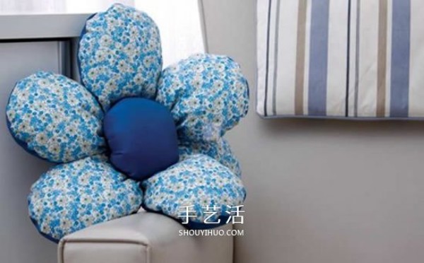 DIY non-woven flower cushion, how to make your own fabric flower cushion