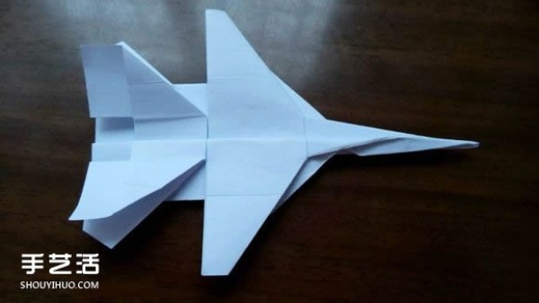 How to use paper to fold a fighter plane, Illustration of A4 paper folding fighter planeMachine folding method