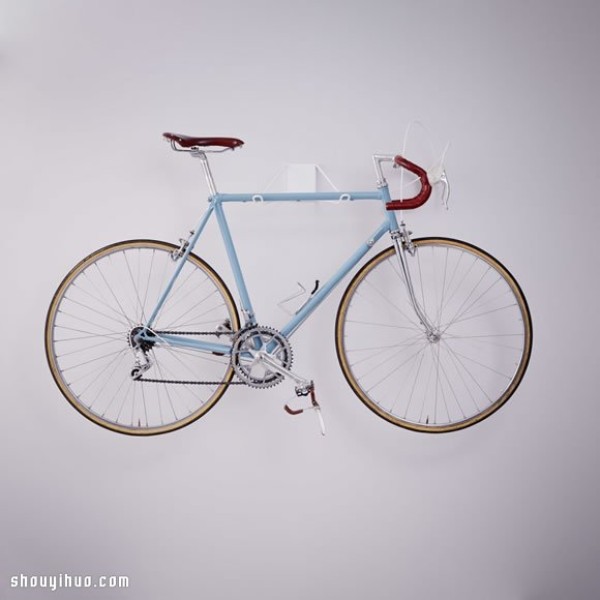 Pinchers minimalist bicycle hanger design