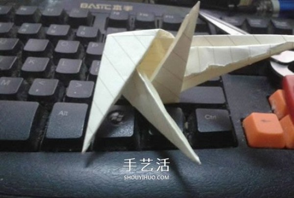 Tutorial on how to fold pearlescent conch, step by step diagram of origami conch