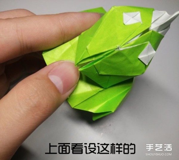 Three-dimensional duck origami step-by-step drawing and duck folding tutorial illustration