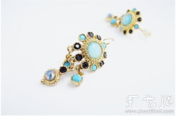 Luxury jewelry brand Ben Amun new earrings