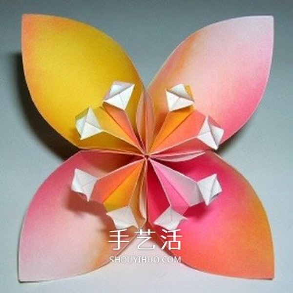 Illustration of the origami method of six four-petal flowers combined into beautiful flower balls