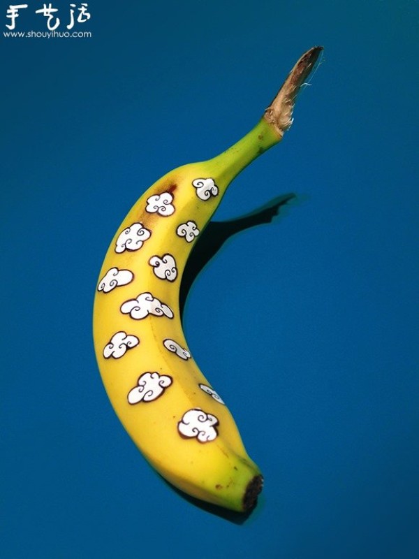 Interesting patterns created by DIY on banana peels