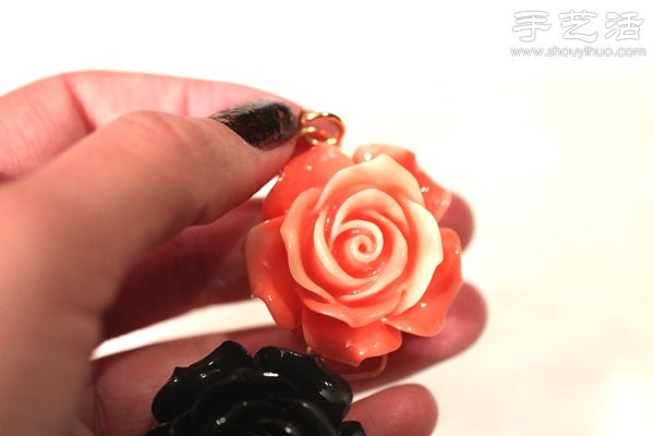 DIY Handmade Method of Youthful Vitality Peony Necklace