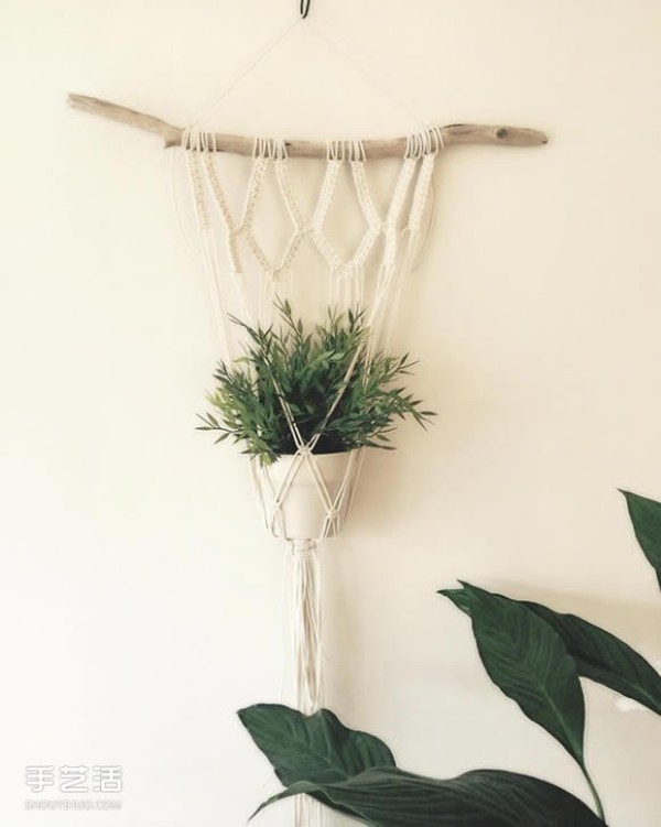 How to make your own hanging rope rack to make your potted plants more distinctive