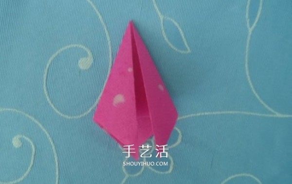 Childrens origami peach tutorial with simple instructions on how to fold a peach