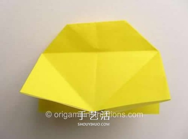 New method of folding a rotating rose, step-by-step diagram of origami rotating rose