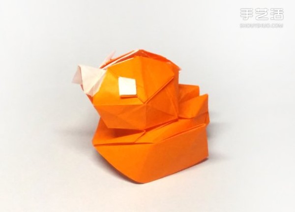 Three-dimensional duck origami step-by-step drawing and duck folding tutorial illustration