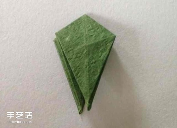 Super detailed illustration of how to fold Kawasaki rose, including flowers and receptacles