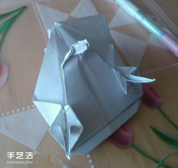 Origami diagram of a grand piano and how to fold a three-dimensional grand piano step by step