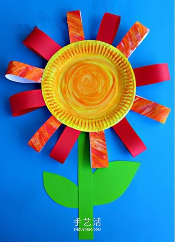 How to make small flower gifts from small handmade paper plates on Kindergarten Teachers