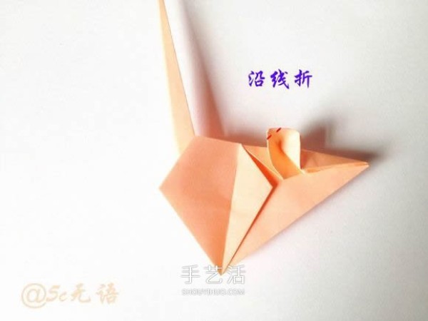 Illustrated Three-dimensional Mouse Origami Tutorial: Steps for Folding a Lifelike Mouse