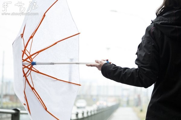 Recyclable and durable umbrellas——Ginkgo