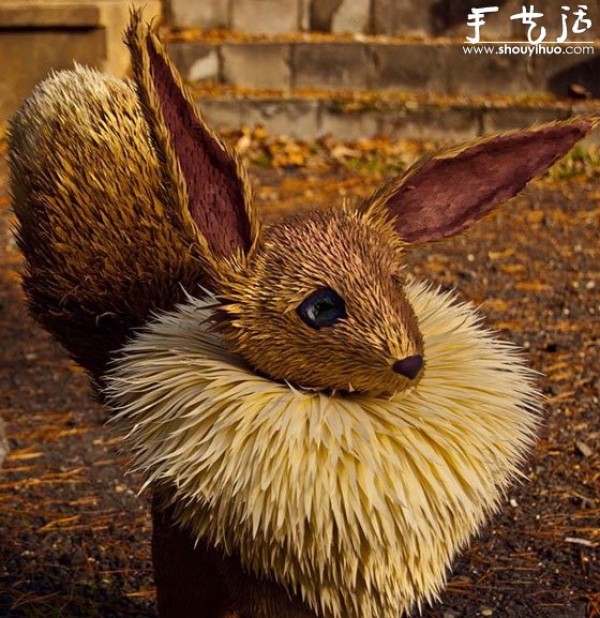 Realistic 3D paper-carved animals