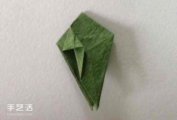 Super detailed illustration of how to fold Kawasaki rose, including flowers and receptacles