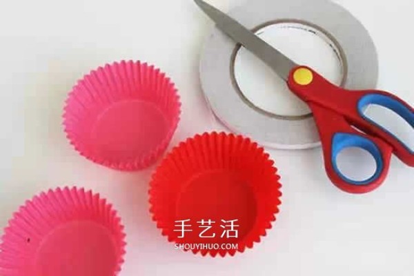 Festive Wreath DIY Simple Cake Paper Wreath Making Method Illustration