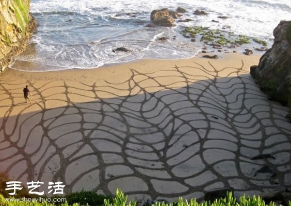 Shocking and beautiful giant sand painting