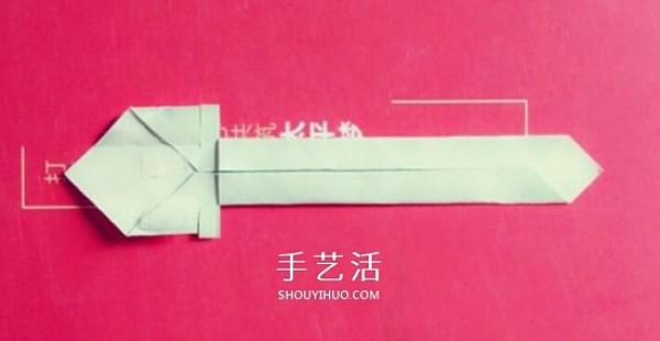 Illustrations of childrens origami swords and how to fold ancient Chinese swords and weapons