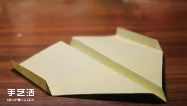 The most stable airplane origami diagram illustrates how to fold an airplane that flies smoothly