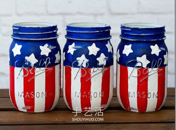 Tutorial on how to make glass bottle decorations with the Stars and Stripes Banner on the Fourth of July