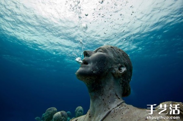 Underwater Sculpture "The Evolution of Silence" Appreciation