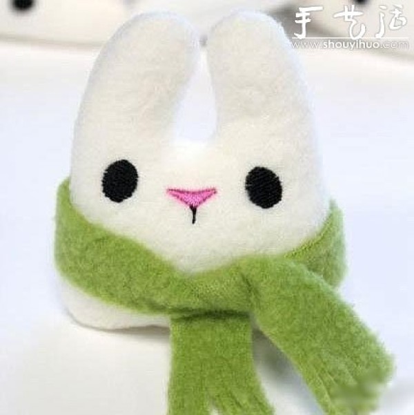 Plush bunny fabric making tutorial