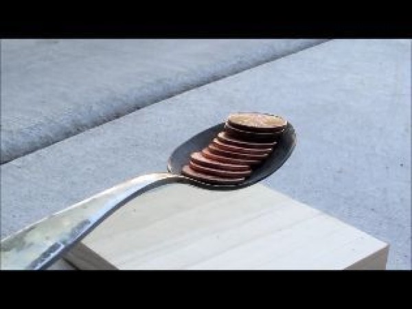 Watch a handmade master DIY making a ring using coins