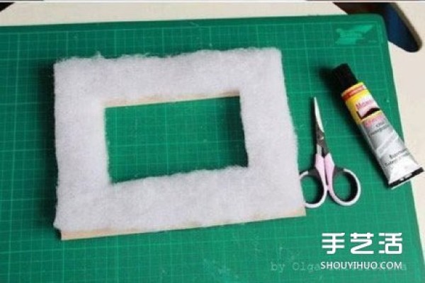 Fabric Photo Frame Making Tutorial: Illustrations of How to Make Fabric Photo Frames