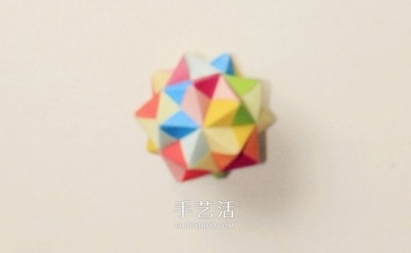 Detailed tutorial on folding paper flower balls, hand-made origami flower balls process diagram