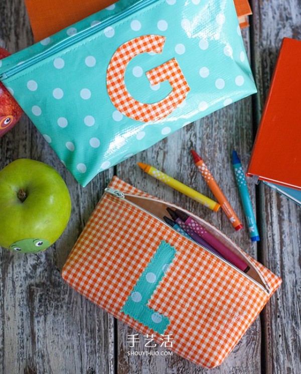 How to make an oil zipper bag, homemade childrens zipper pencil bag with illustrations