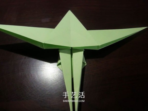 Handmade Crane Dance Origami Illustrated Tutorial: The folding process of three-dimensional paper cranes