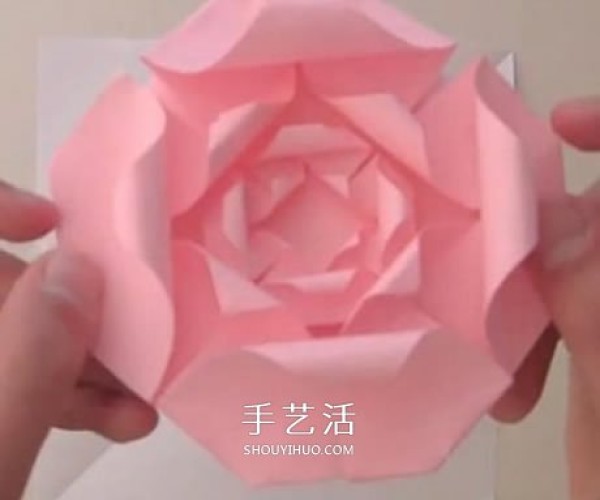 Flat rose folding diagram and combined flat rose origami tutorial