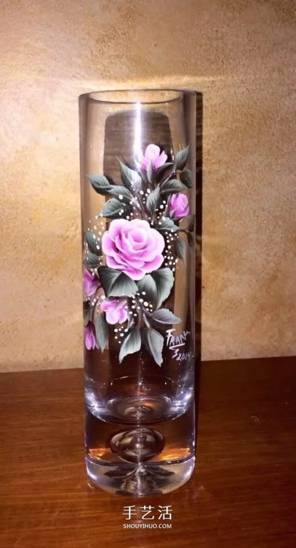 Creative handmade pictures of painted wine bottles, acrylic hand-painted glass bottles DIY