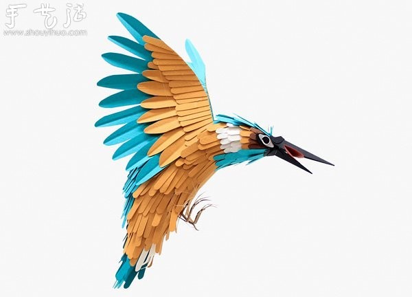 Lifelike bird paper art works