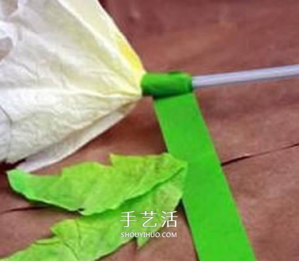 How to make rice paper peony flowers. How to make peony flowers by hand using rice paper